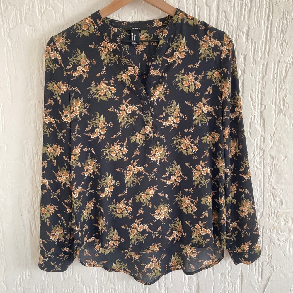 Forever 21 Long Sleeve Floral Print Blouse Size Small